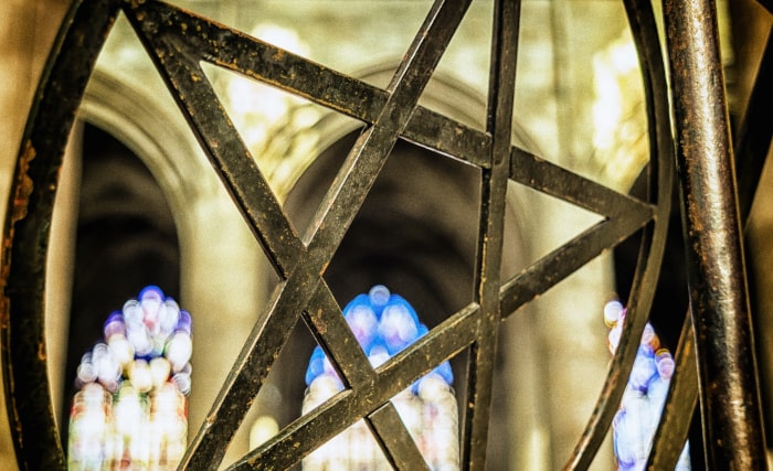 Pentagram ochronny - kiedy się go stosuje